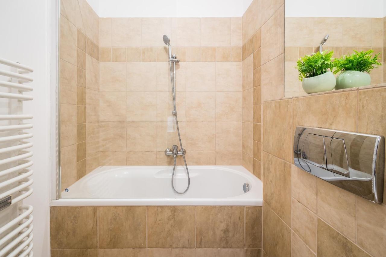 Royal City Apartment 2 Kraków Zewnętrze zdjęcie